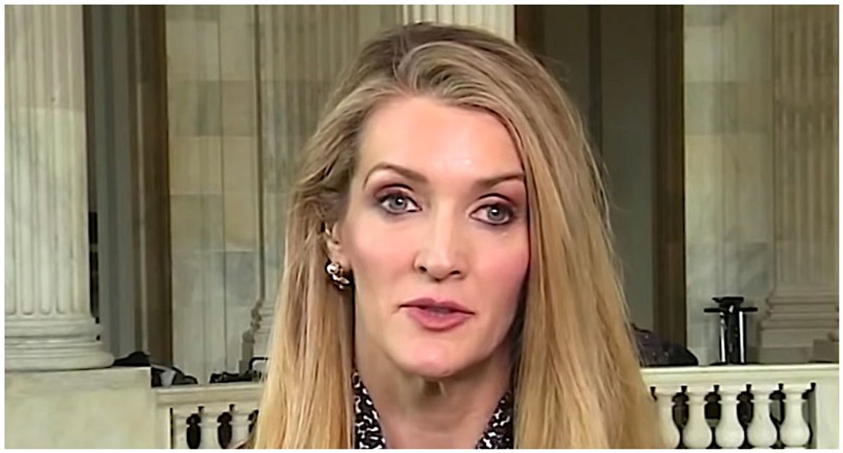 Kelly Loeffler makes mysterious last-minute donation to her own campaign