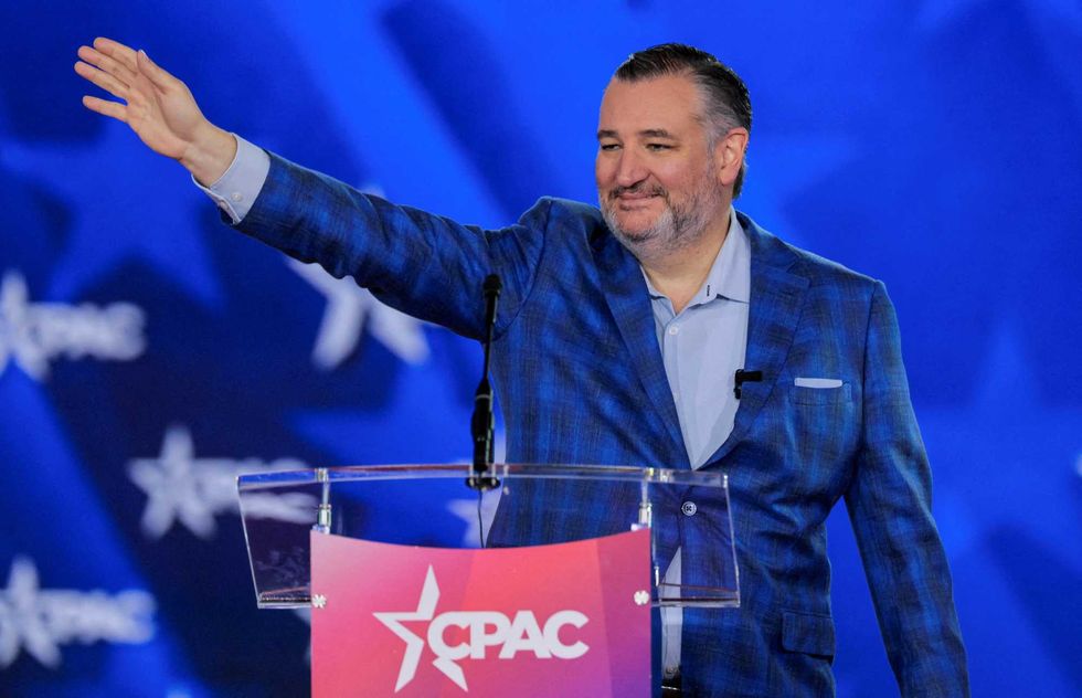 TMZ roasts Ted Cruz over Florida trip during shutdown: 'It ain't Cancun, but it's close'