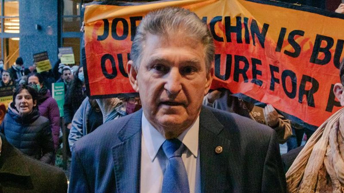 'Betrayal': Dems livid as outgoing senators deliver 'crushing blow'