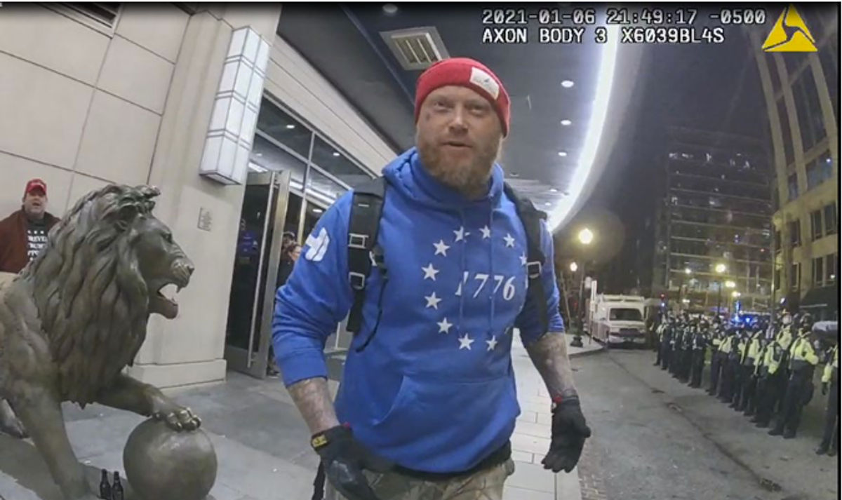 Capitol rioter who threw desk drawer at police poses continued risk for political violence: Judge