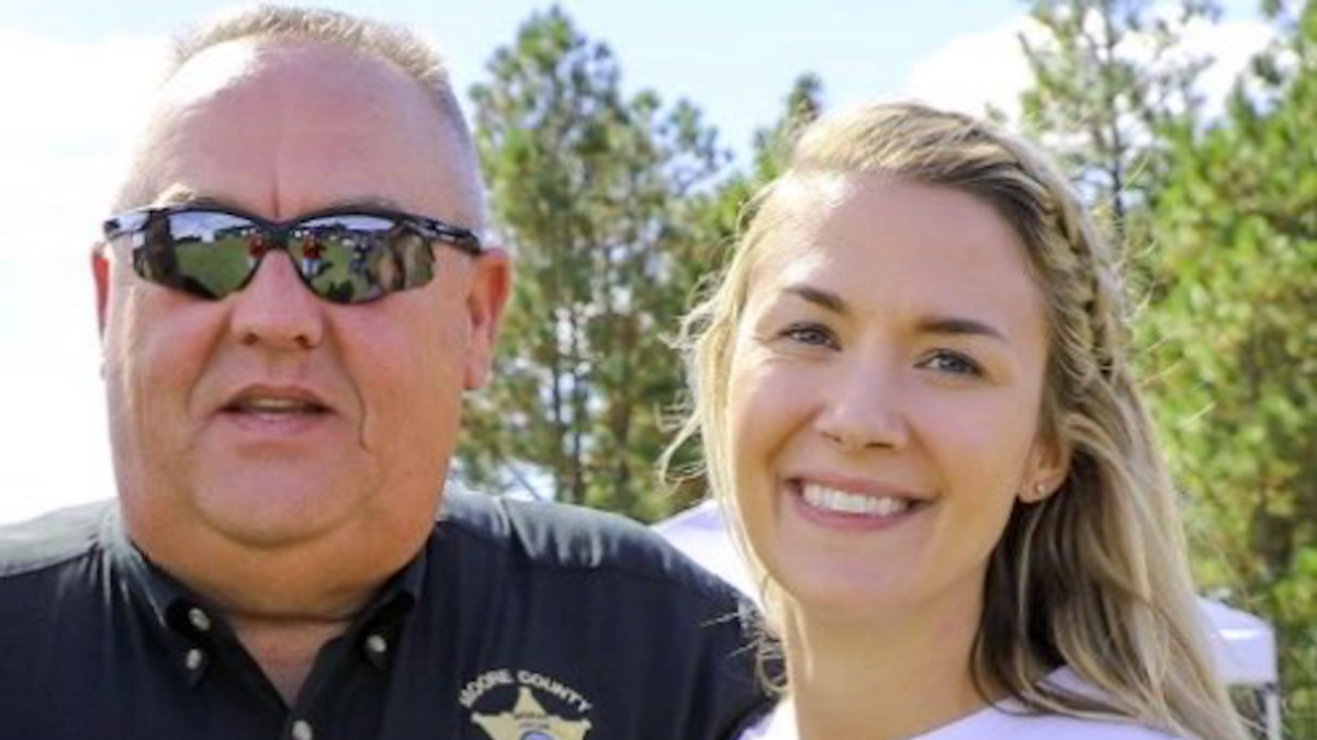 NC sheriff rules out right-wing activist as suspect in power outage after praying with her