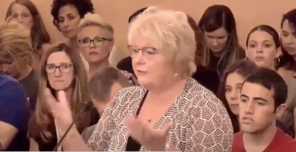 Ohio Medical Board renews license of doc who claims vaccines make you magnetic