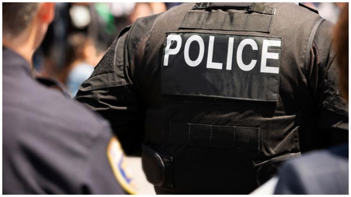 Former cop of the month faces 16 felony charges that include rape and taking bribes