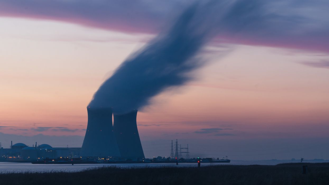 Experts fear future AI could cause 'nuclear-level catastrophe'