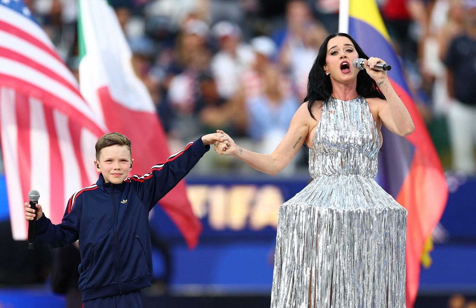 Trump ally criticizes Katy Perry in front of a MAGA crowd