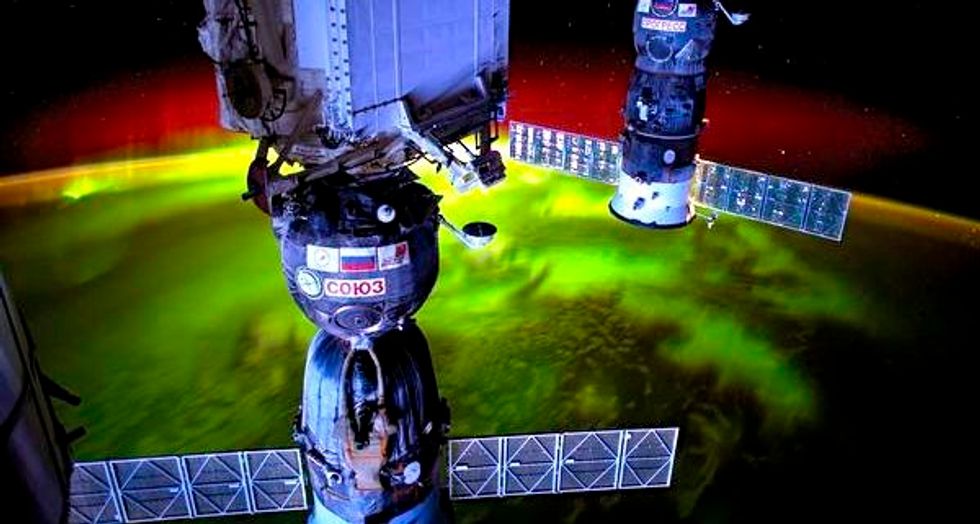 10 incredible space photos from astronaut Don Pettit's new book