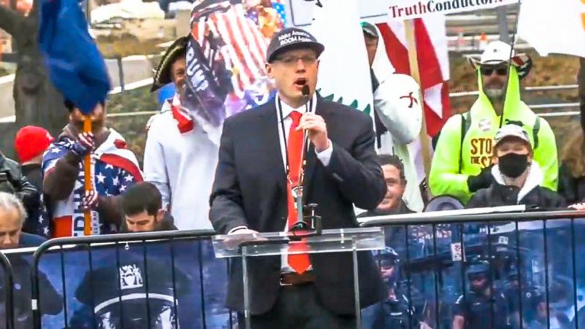 'Go ahead and spread it': Speaker at DC rally brags about 'mass-spreader event' as he leads group hug