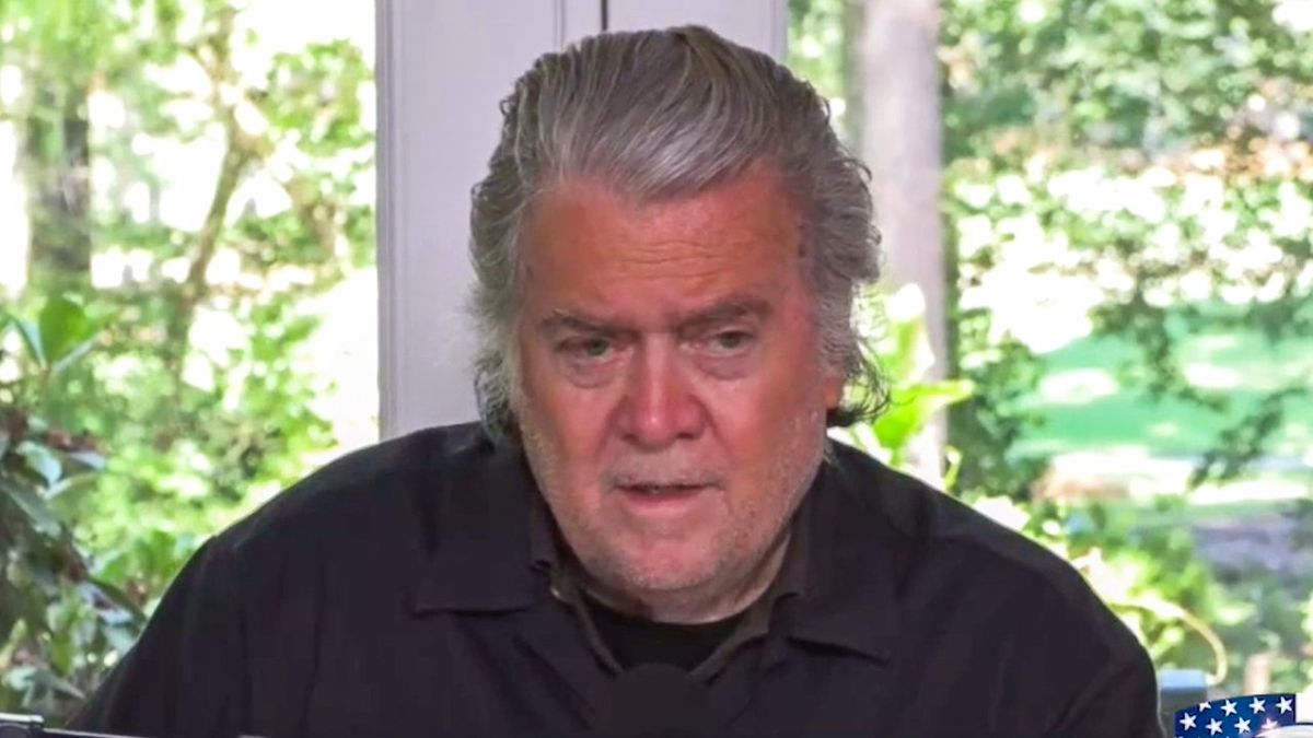'What in the hell happened?' Bannon blasts DOJ over Epstein announcement