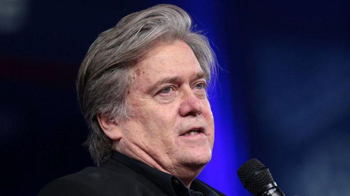 How Steve Bannon exploits Google ads to monetize extremism