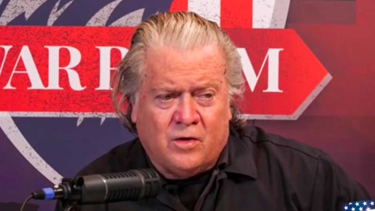 'No immigration for a decade': Bannon pushes Trump to ban all immigrants for 10 years