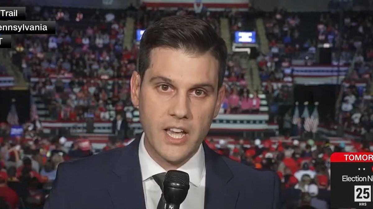 'A lot of empty seats': CNN reports Trump rally crowd 'quite thin' day before election