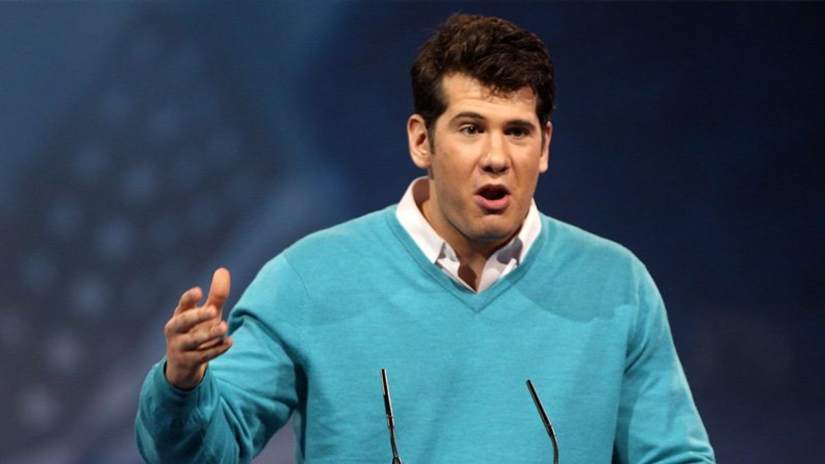 Right-wing celebrity Steven Crowder 'repeatedly' exposed himself as a 'power move': ex-employees