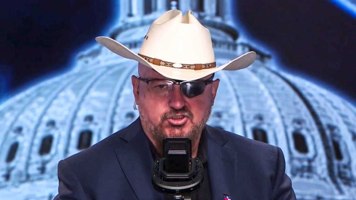 Oath Keepers founder 'no longer MAGA' after Iran war: 'If I lose my pardon, so be it'