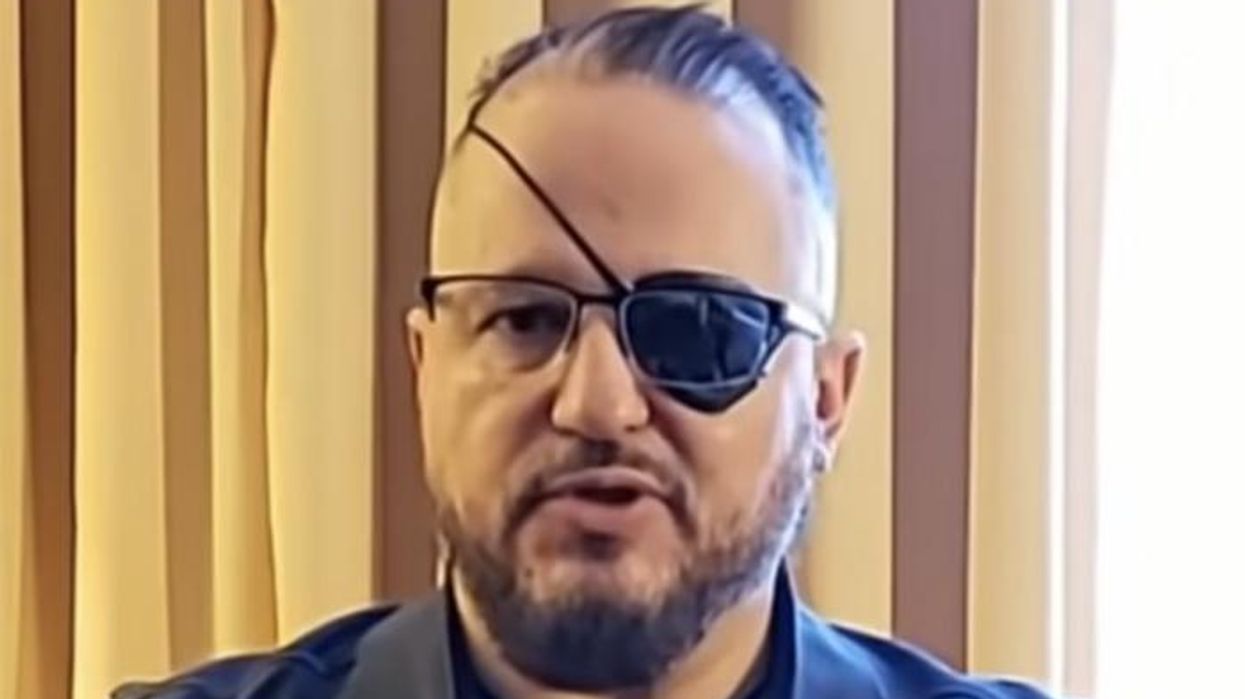 DOJ audio shows Oath Keepers' founder said he 'regretted' that Jan 6 rioters didn't bring more firearms