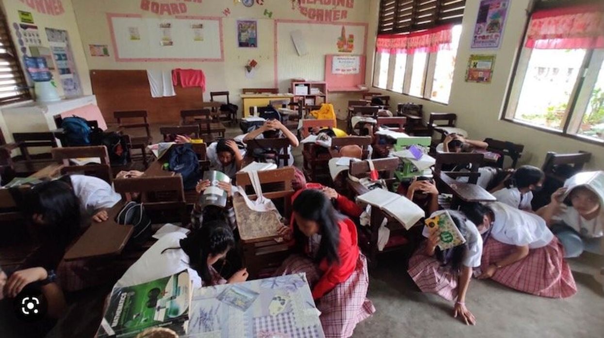 6.0-magnitude earthquake rocks southern Philippines