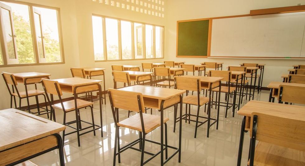 Bulletproof whiteboards to protect against mass shooters fitted in Alabama classroom
