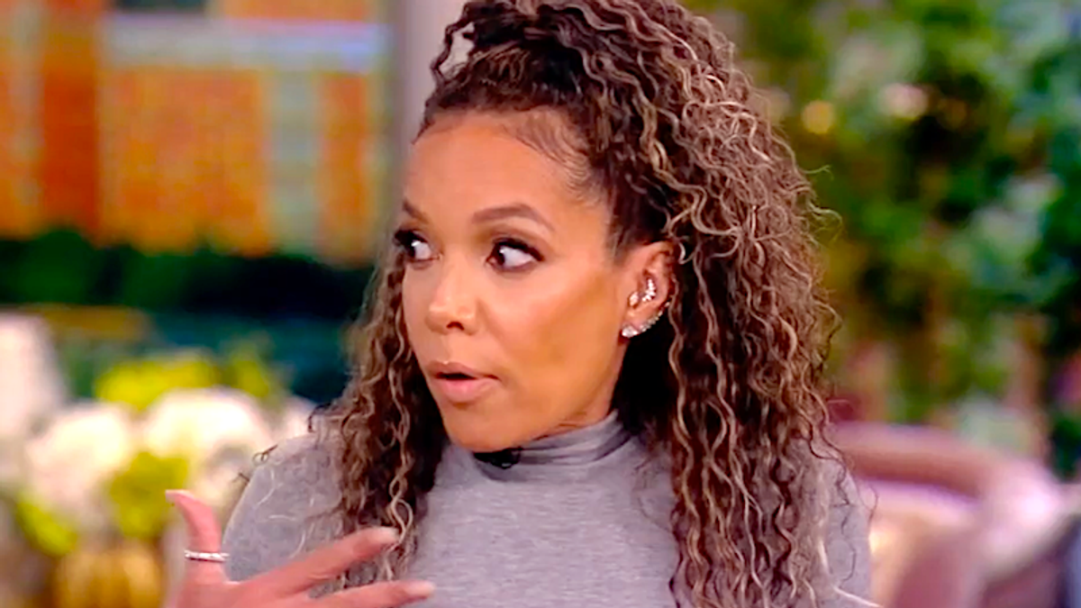 Raw Story scoop raises eyebrows on The View: 'Motion to dump McCarthy found in bathroom?'
