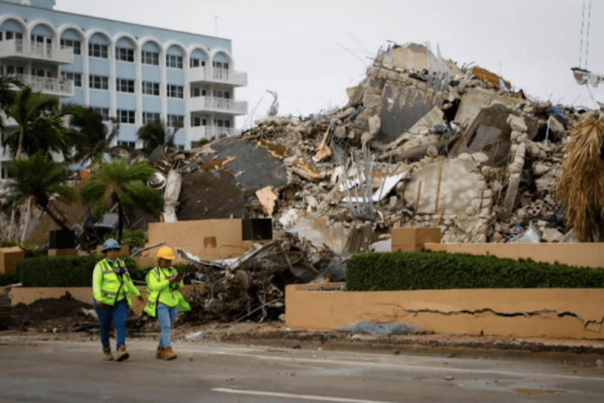 Florida ending search for survivors after building collapse