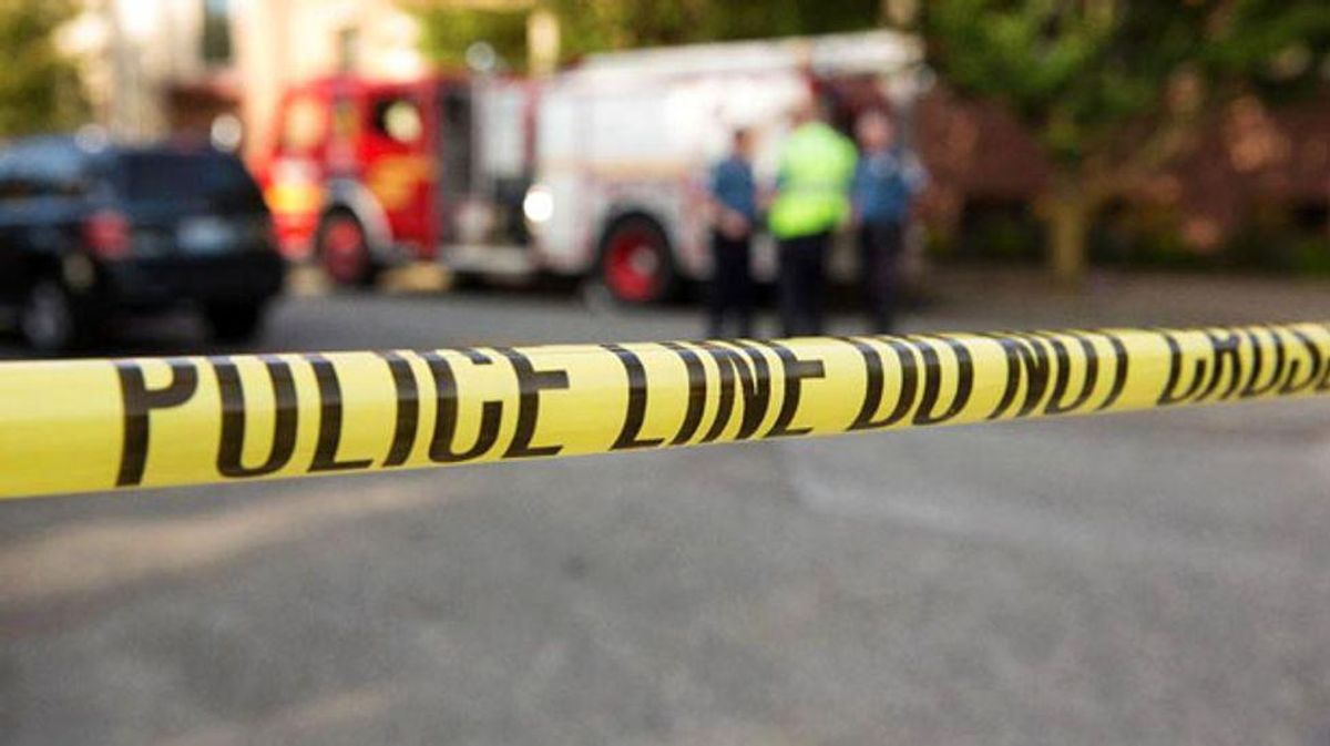 TV news crew gets robbed while covering a robbery — with security guard shot — amid Bay Area crime wave