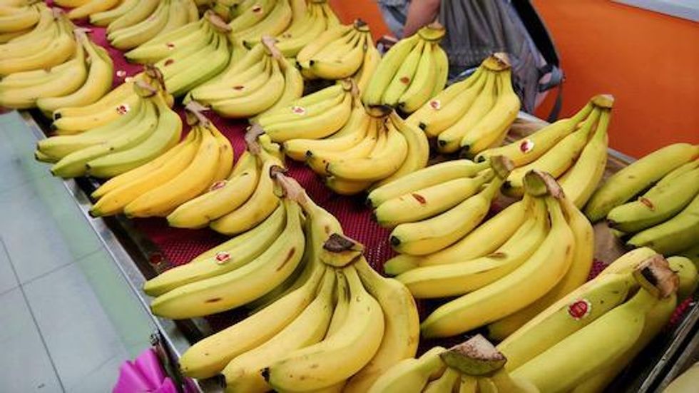 Syrian refugees in Turkey face deportation over viral banana videos