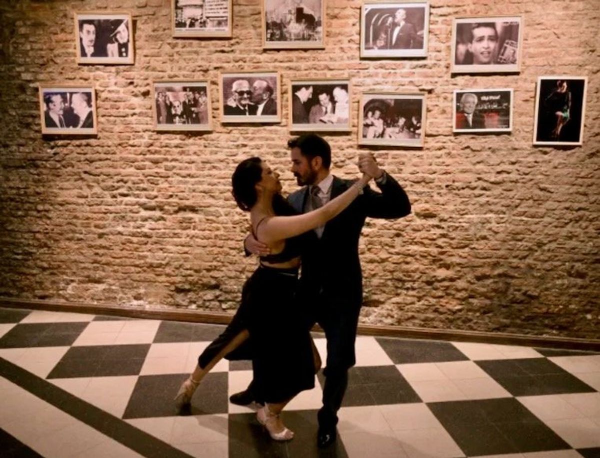 Buenos Aires 'taxi dancers' glide tourists through daunting tango scene