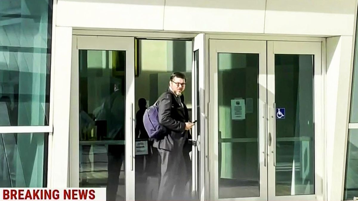 'Sick and broken': Trump aide lashes out after testifying before Florida grand jury