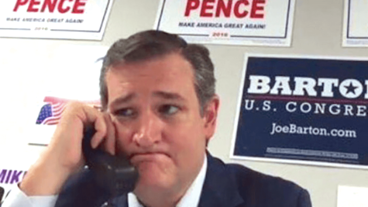'Groveling' Ted Cruz mocked for begging forgiveness from Fox News host
