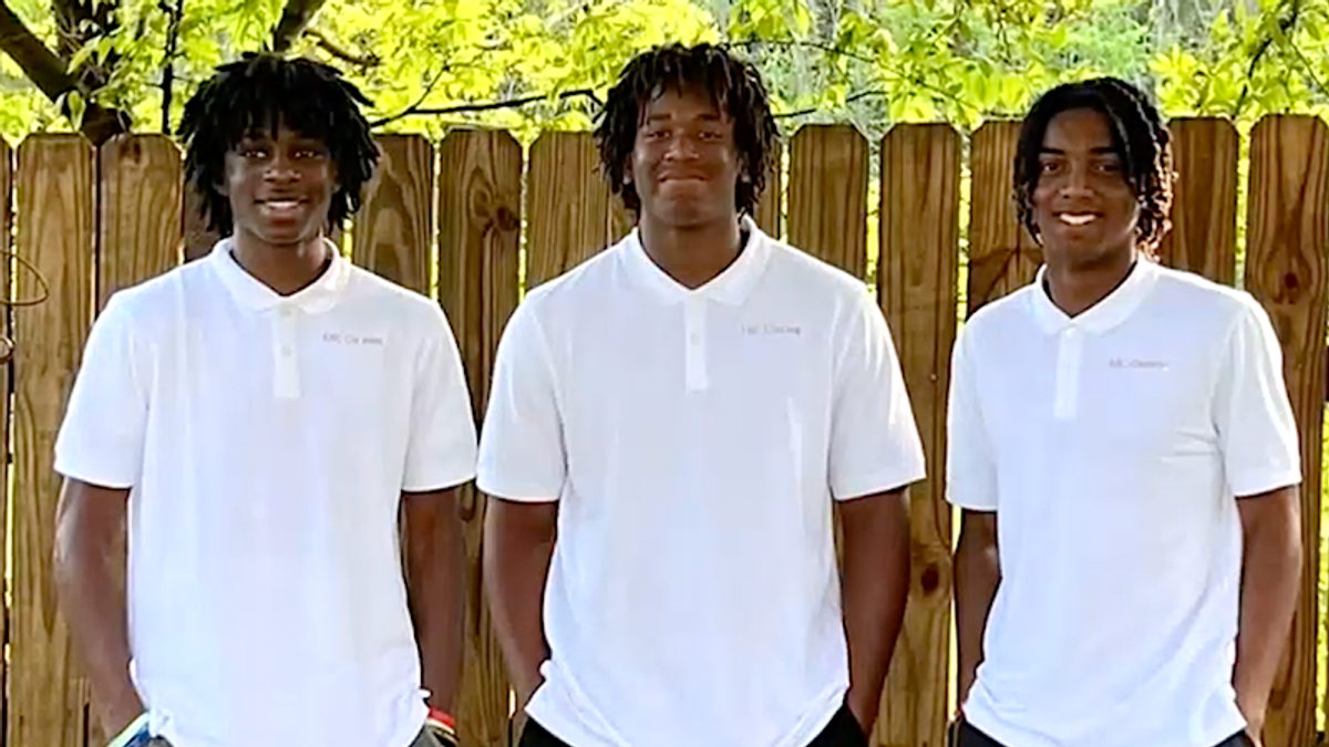 Texas teen entrepreneurs turn table on racist bullies