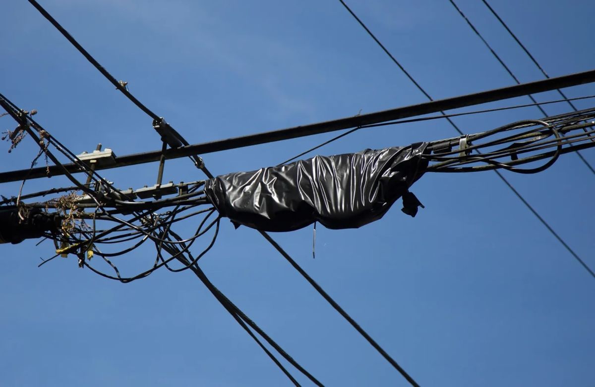 Telephone line