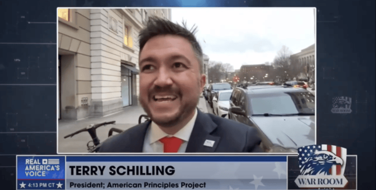 Trump ally tells Bannon feminists dream of a 'disgusting, unappealing androgynous world'