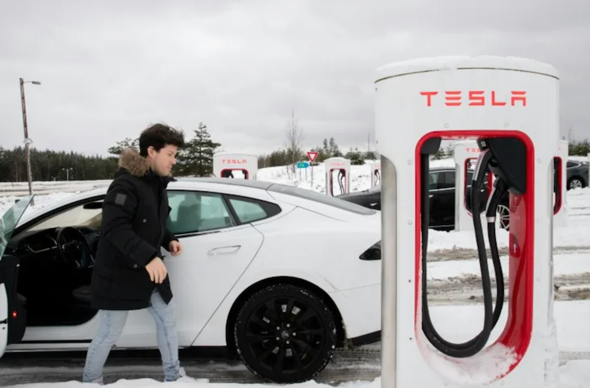 Norway's electric car sales set new world record