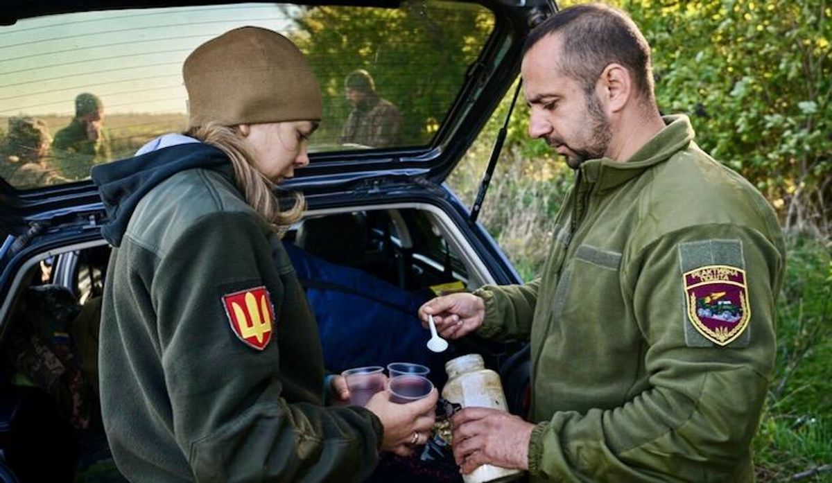 Couple serves together on Ukraine frontline