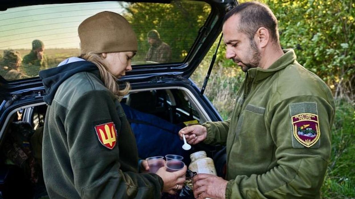 Couple serves together on Ukraine frontline