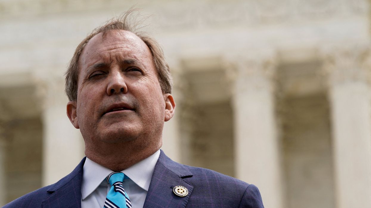 'Lock him up': Ken Paxton urges court to jail Beto O’Rourke for supporting Texas Dems