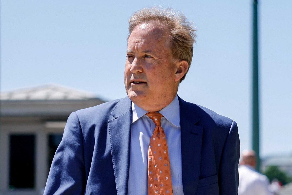 MAGA Senate candidate called out for visiting Iceland with 'some lady who's not his wife'