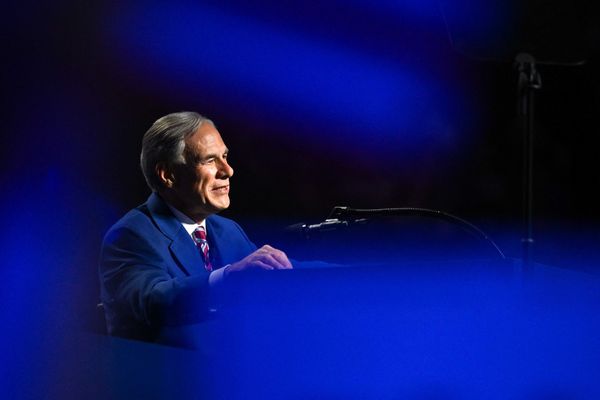 'Sheesh': MAGA governor in red state faces 'full-blown devastating tsunami' as polls shift