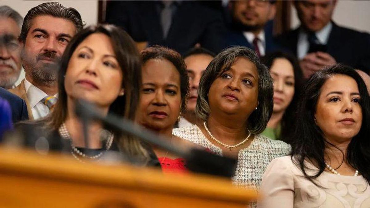 Texas House advances voting restrictions as Democratic hopes of killing the legislation wane