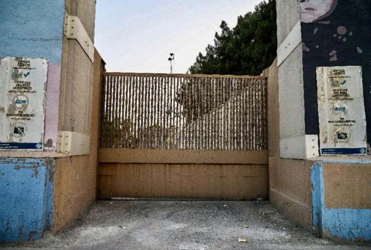 US lowers flag at Kabul embassy, secures airport