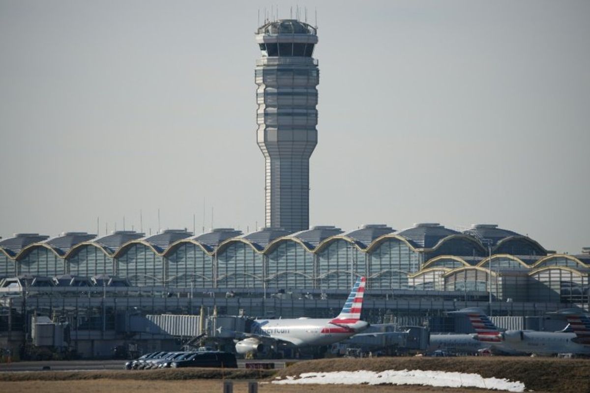 Overwhelmed? DC crash puts spotlight on US air traffic agency