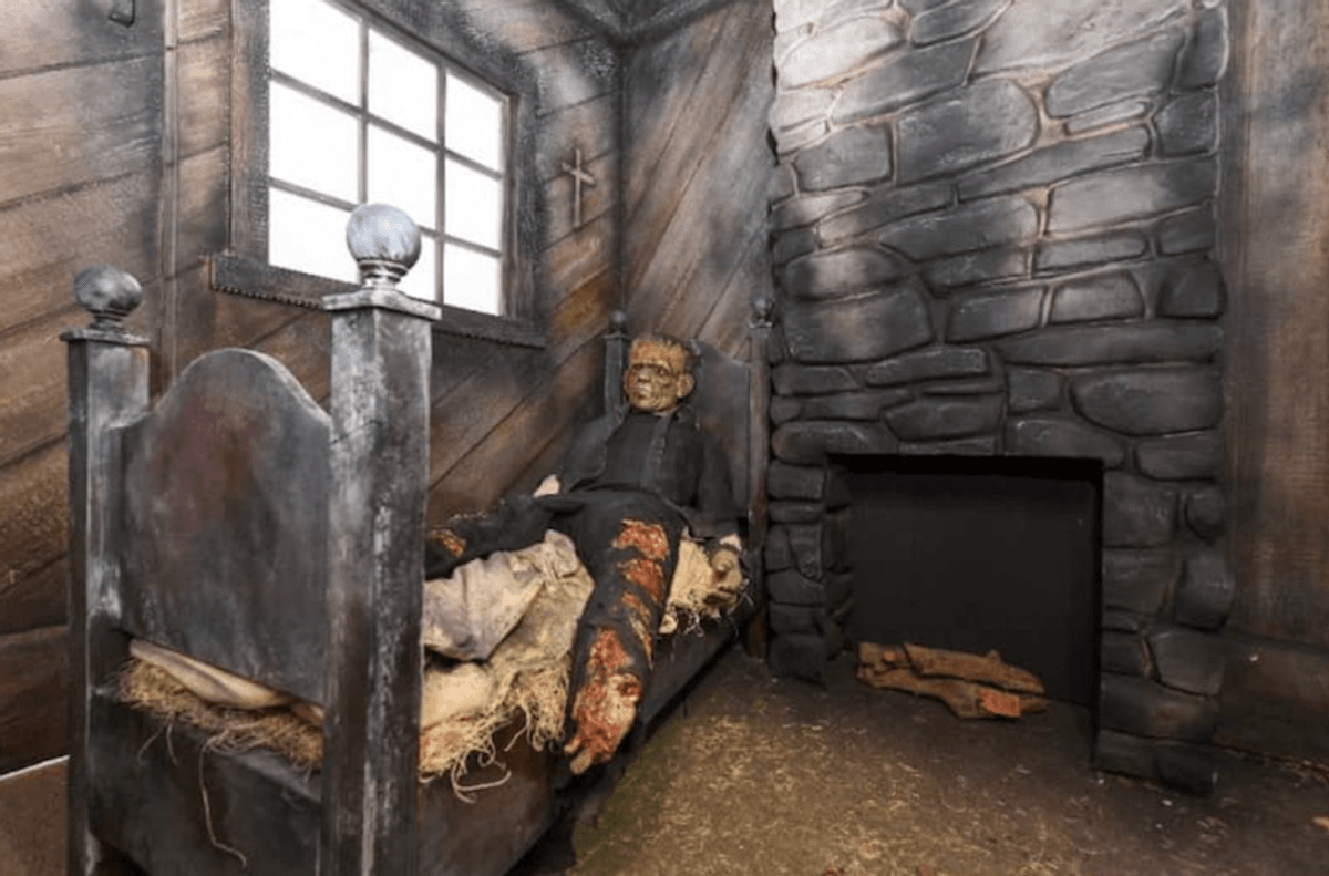 Horror offers 'escape' from pandemic year at Universal theme park