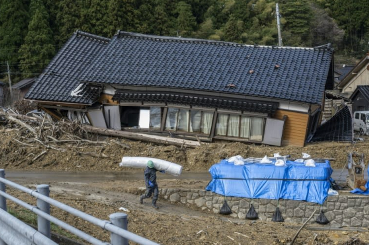 A fearful New Year in temporary homes after Japan quake