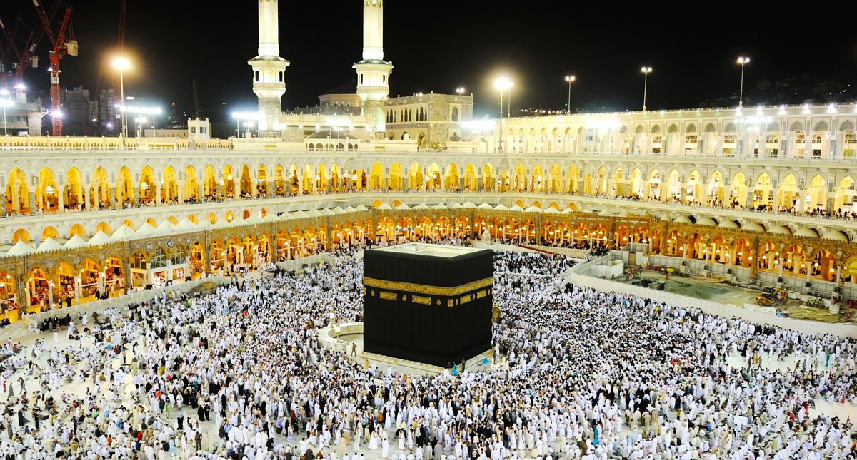Million-plus begin hajj pilgrimage under shadow of Gaza war