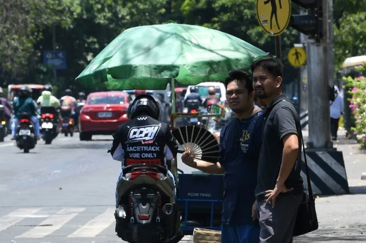 'So hot you can't breathe': Extreme heat hits the Philippines