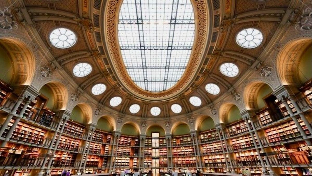 Many old books contain toxic chemicals – here’s how to spot them