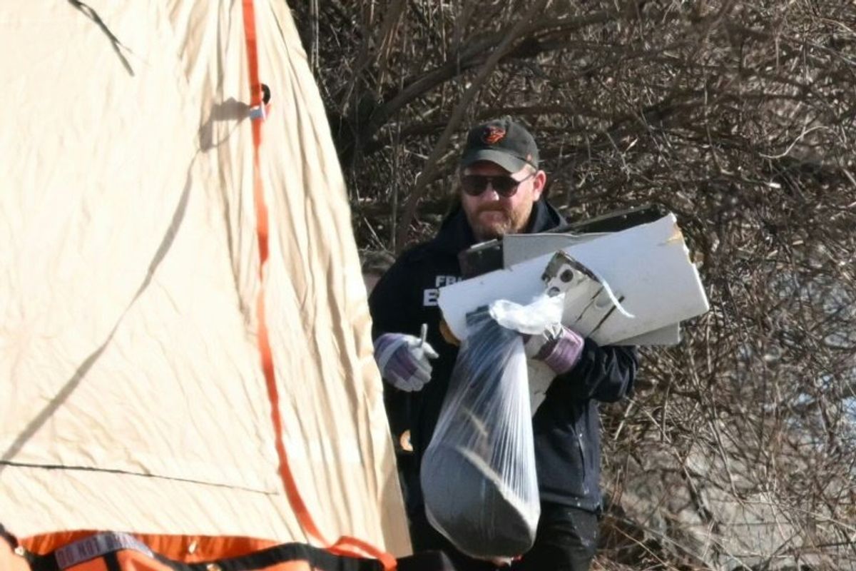 Washington midair crash: What we know so far