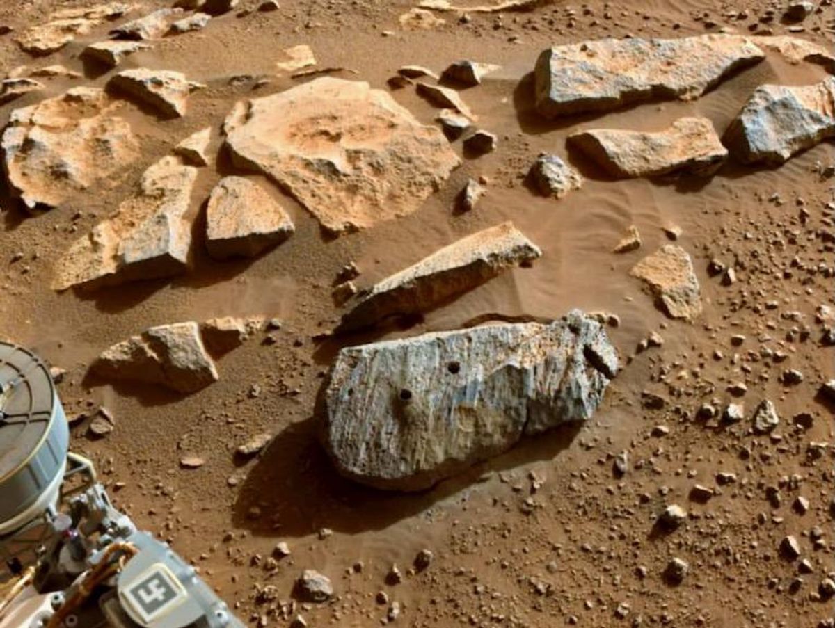 NASA details plans to bring back Mars rock samples
