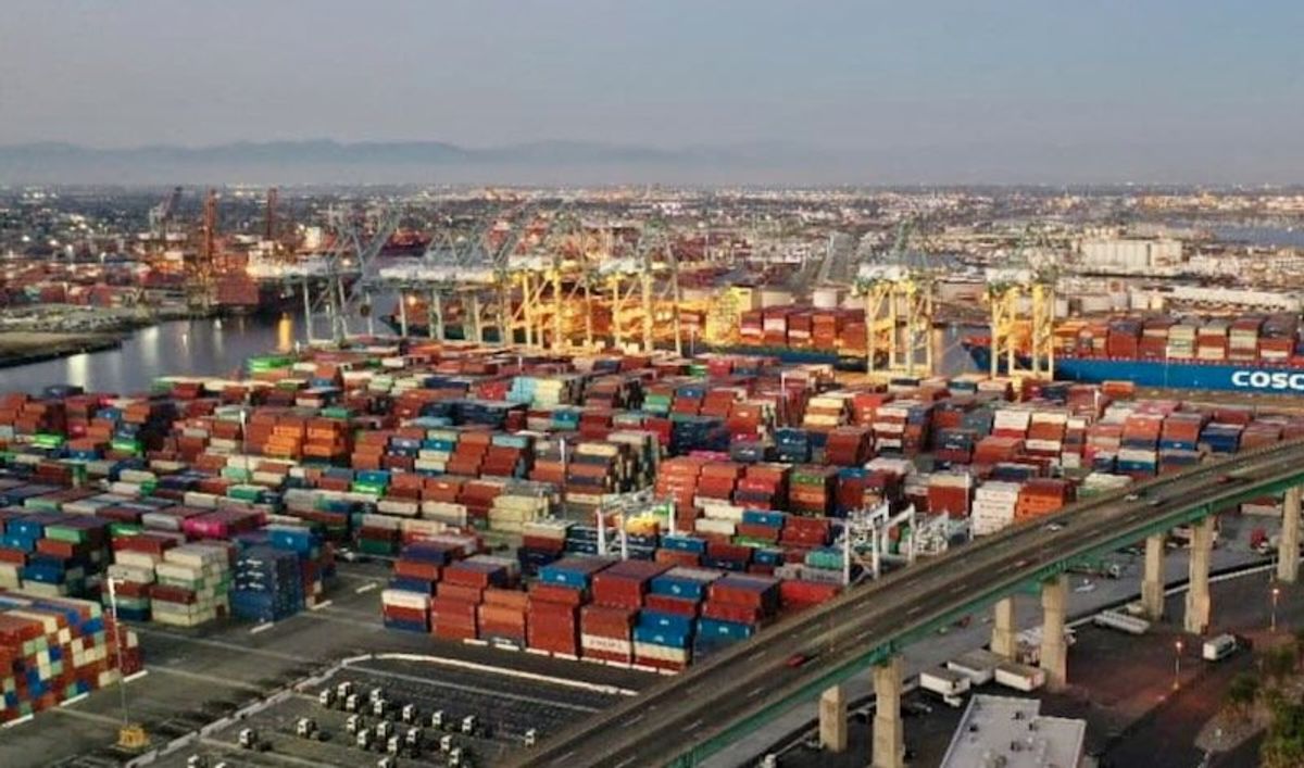 Dockworker shortage shuts California ports