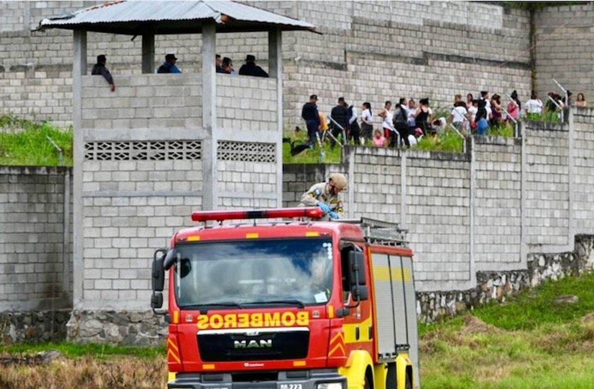 Over 40 dead in gang violence, fire at Honduras women's prison
