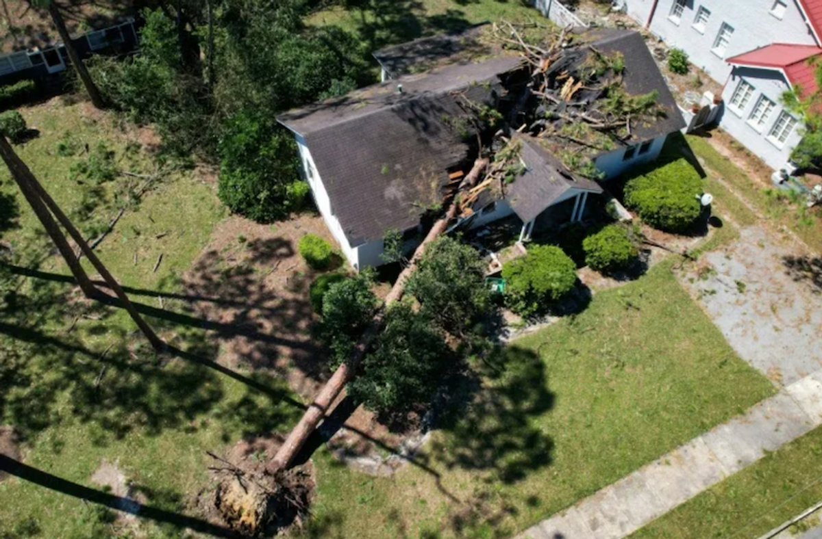 Death toll soars in from storm Helene, North Carolina reeling