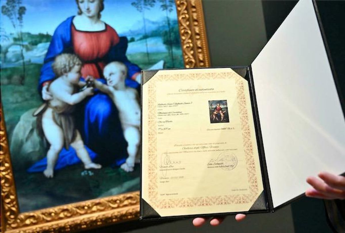 UK gallery offers 'real' masterpieces -- from digital tokens